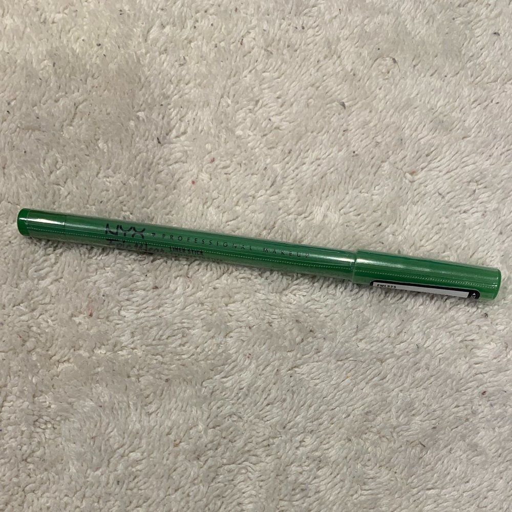NYX Epic Wear Pencil Liner Stick, Emerald Cut, Full Size